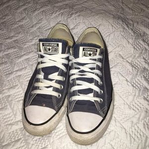 Navy Low-top Converse